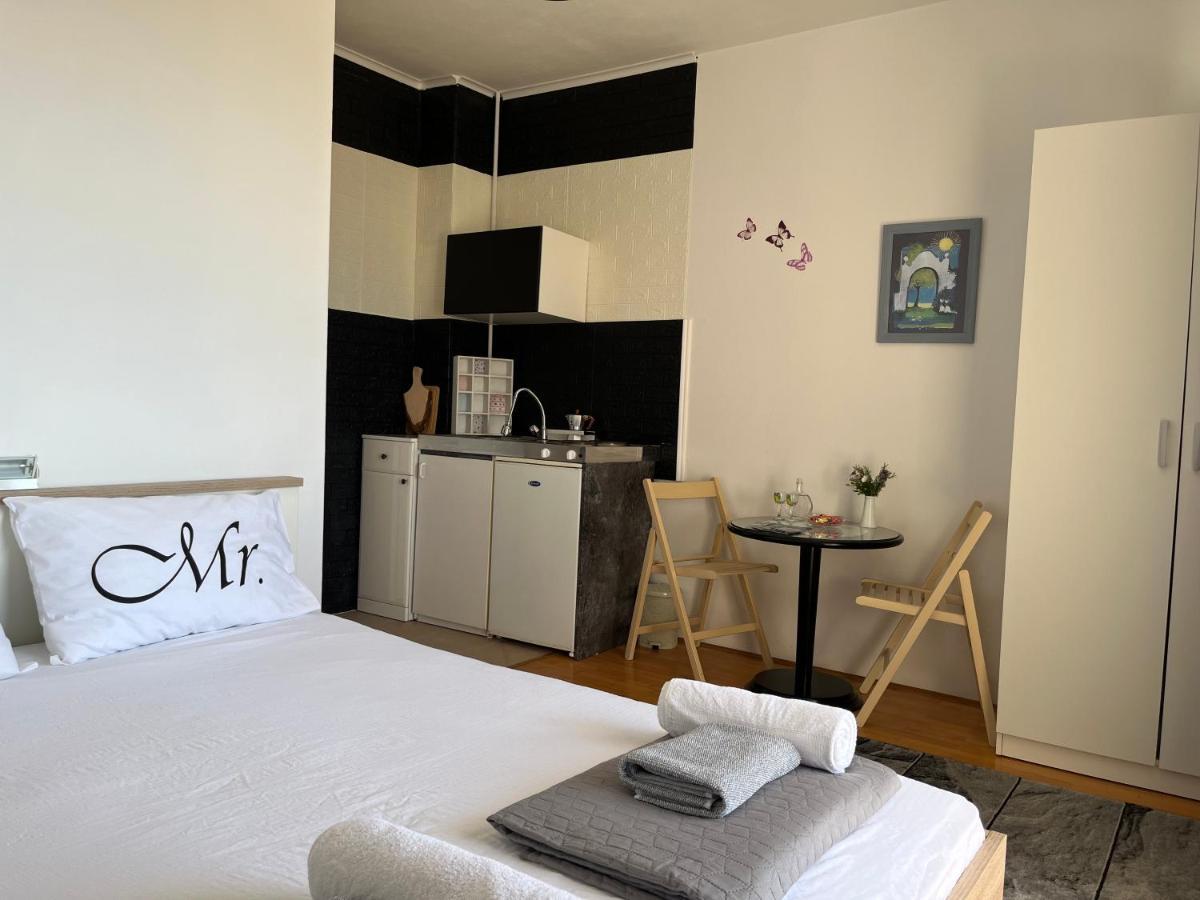 Apartments Cvjetkovic Mlini Eksteriør billede