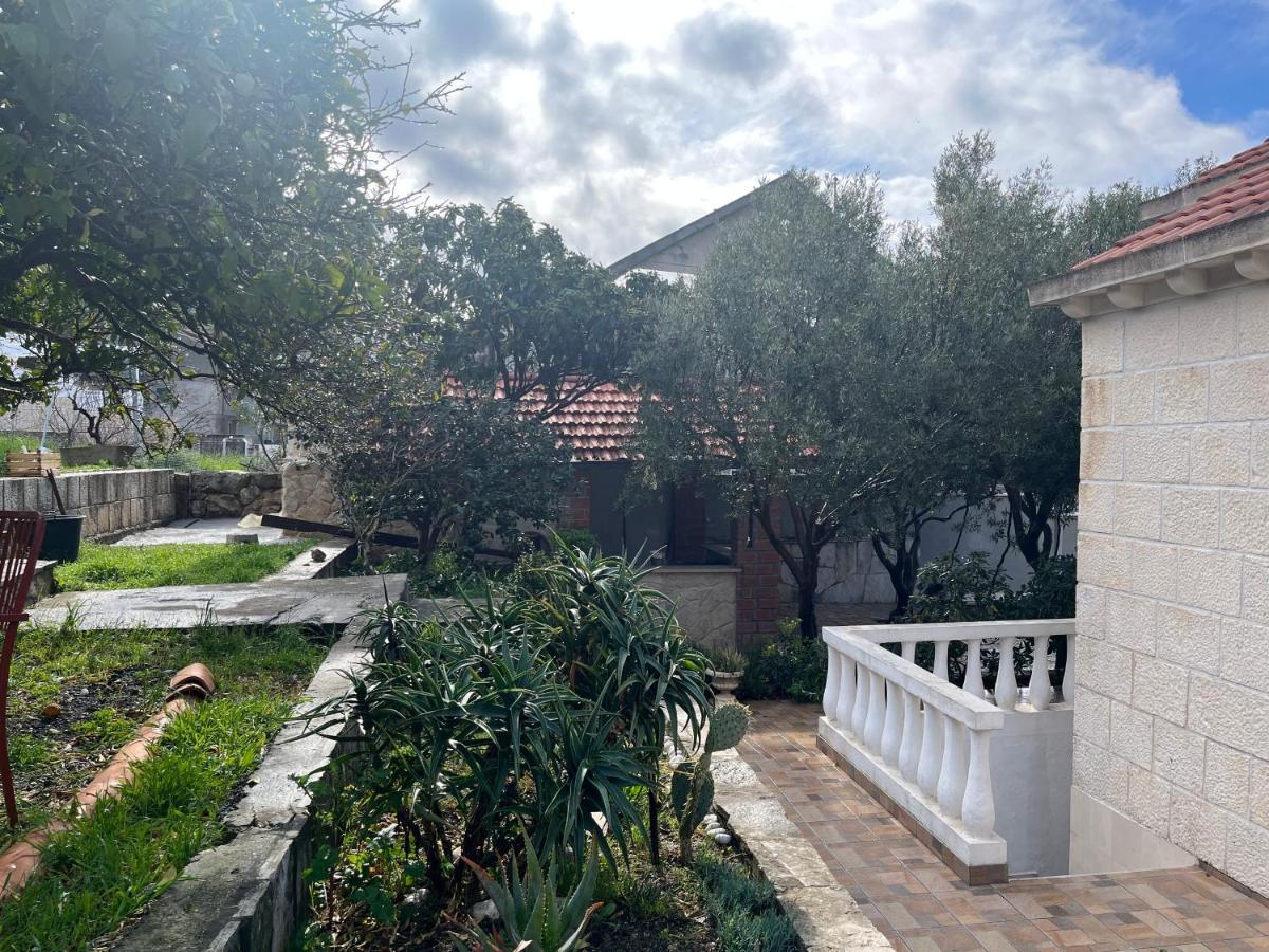 Apartments Cvjetkovic Mlini Eksteriør billede
