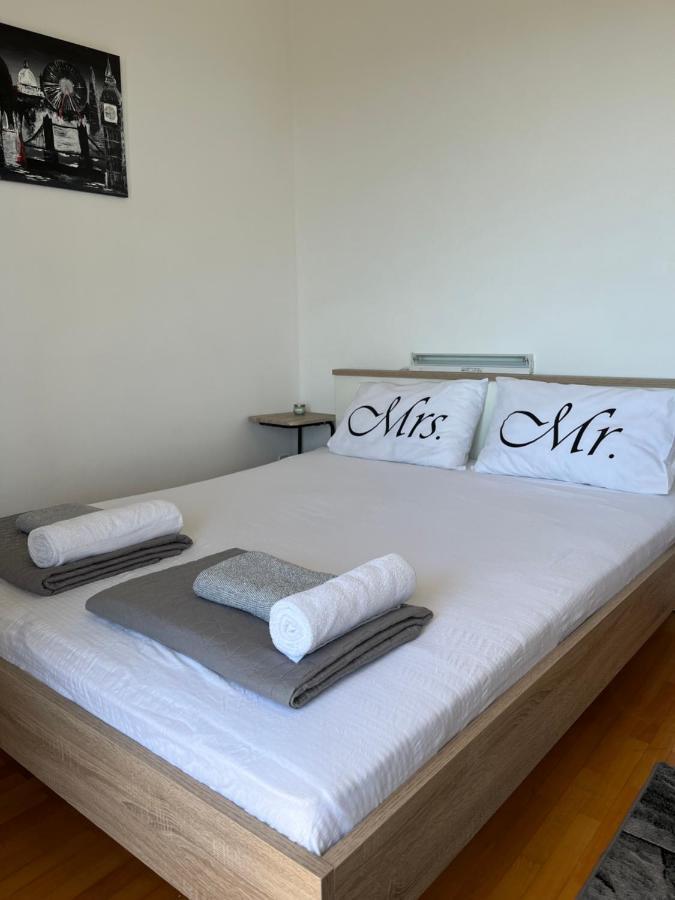 Apartments Cvjetkovic Mlini Eksteriør billede